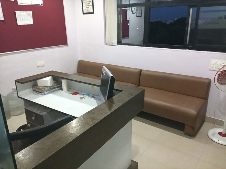 Floor Plan, embassy-icon Commercial Office Space 6000 Sq.Ft. In Infantry Road Bangalore 9839662