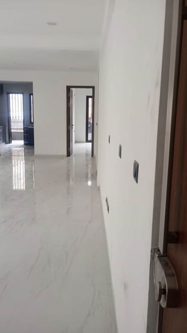 Room, prestige-el-dorado 3 Bedroom 2350 Sq.Ft. Apartment In Queens Road Bangalore 9713828