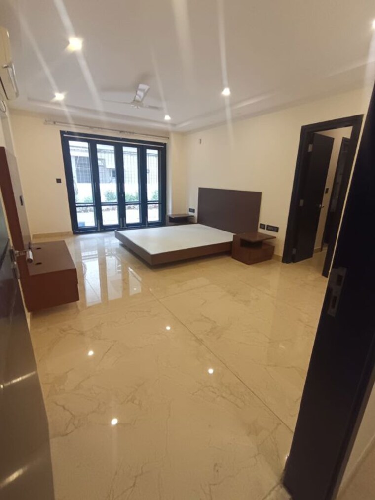 Kitchen, hm-gladiolus 4 Bedroom 6450 Sq.Ft. Apartment In Halasuru Bangalore 9646486