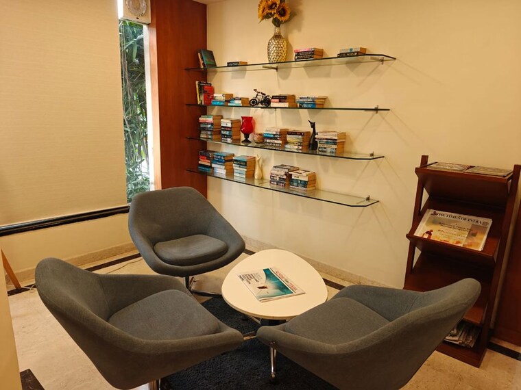 Master Bedroom, hm-grandeur 3 Bedroom 3400 Sq.Ft. Apartment In Frazer Town Bangalore 9639018