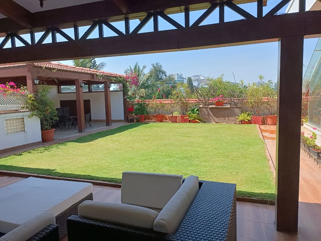 4 BHK + Study Room Penthouse For Rent in Sterling Brunton