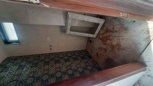 Furnished Amenities in 2 BHK Builder Floor at Mayur Vihar 1 – for Sale