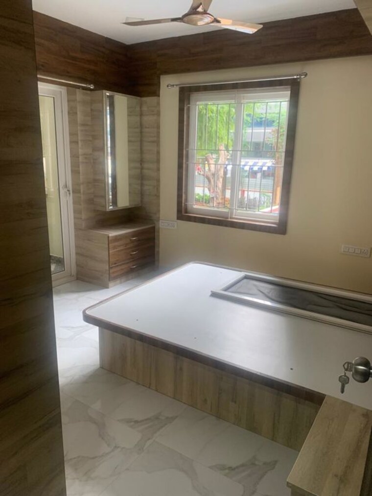 Bedroom, sns-premnivas 2.5 Bedroom 1500 Sq.Ft. Apartment In Infantry Road Bangalore 9563046