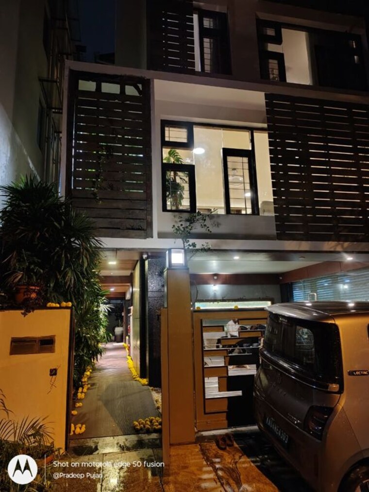 Exterior View, deccan-heritage 5 Bedroom 8500 Sq.Ft. Independent House In New Bel Road Bangalore 9526488
