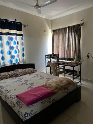 Bedroom in 2.5 BHK Apartment at Shriram Luxor, Hennur Road – for Rent