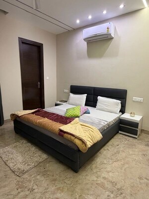 Bedroom in 5 BHK Apartment at Metro Spanish Villas, Patiala Road – for Rent