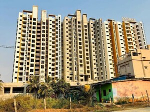 2.5 BHK Apartment For Sale in SNN Raj High Gardens, Hosur Road