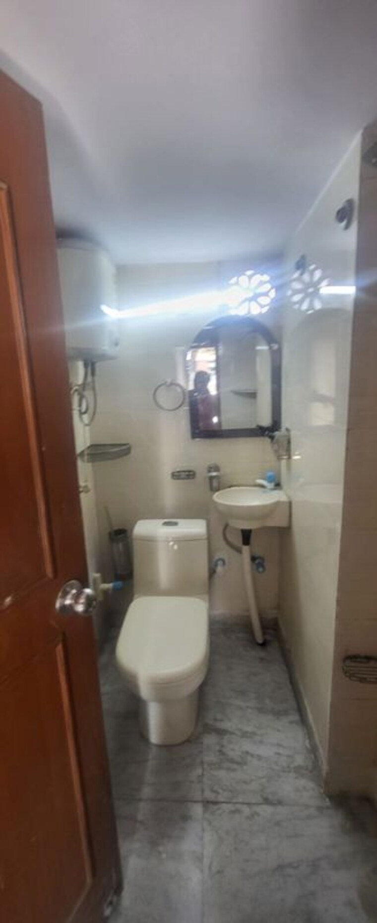 Bathroom, panchsheel-green-mart 4 Bedroom 800 Sq.Yd. Apartment In Sector 16 Greater Noida Greater Noida 10262511