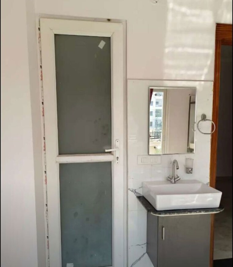 Kitchen, gomti nagar 1 Bedroom 850 Sq.Ft. Builder Floor In Gomti Nagar Lucknow 10262527