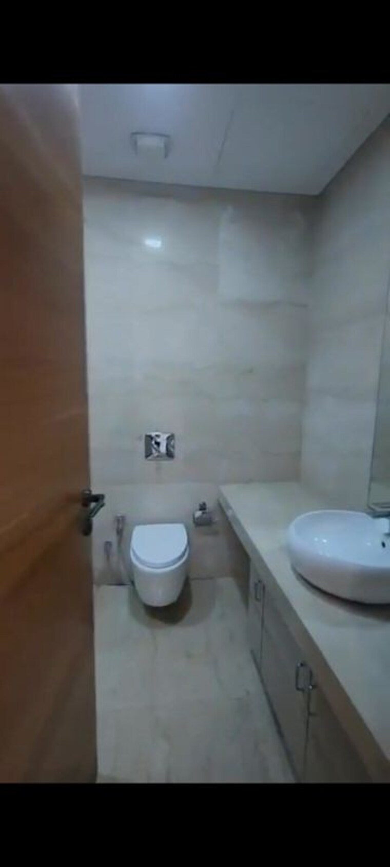 Bathroom, omkar-1973 4 Bedroom 2500 Sq.Ft. Apartment In Worli Mumbai 10262535