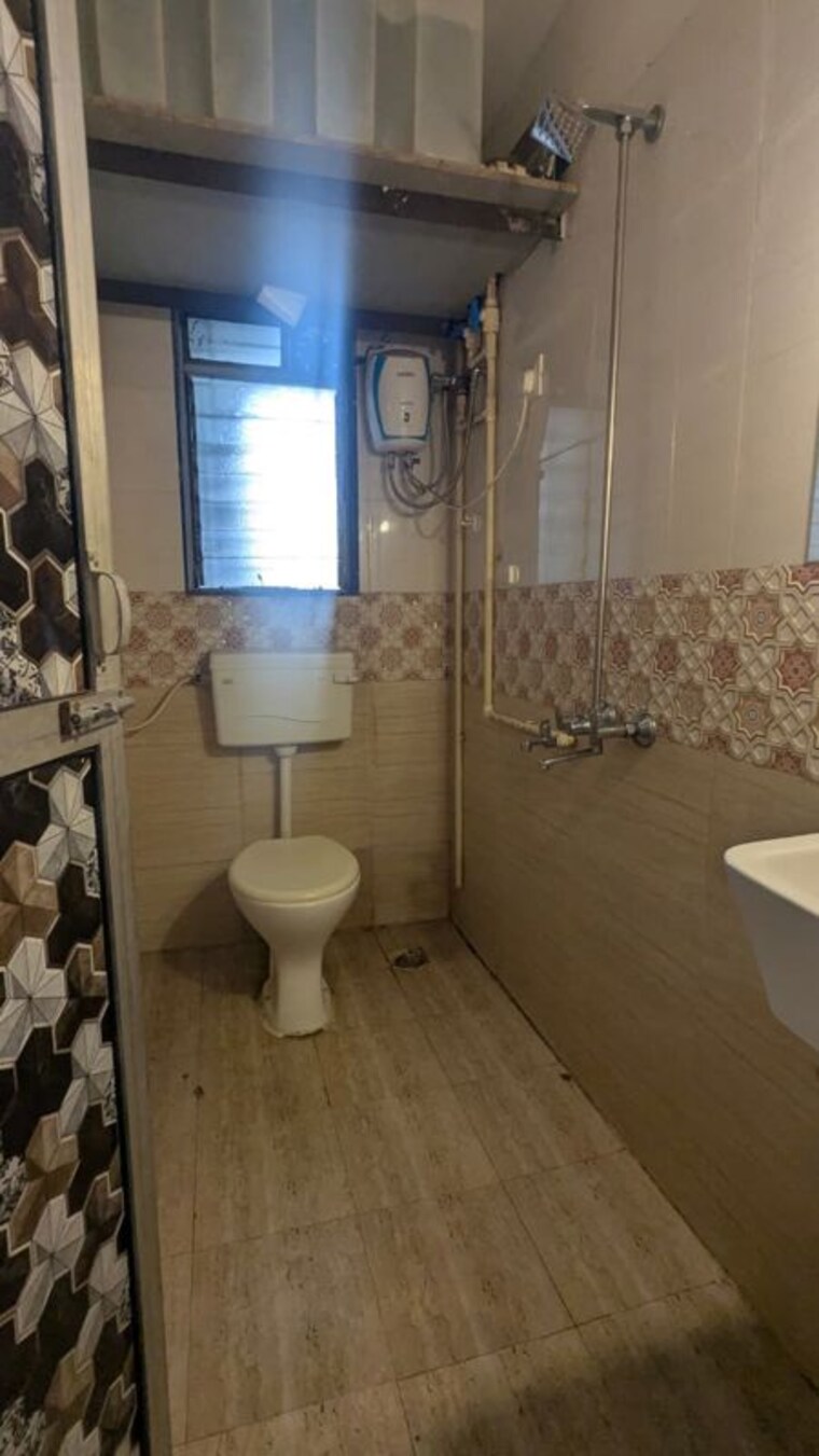 Bathroom, sanghvi-chandan-pride 1 Bedroom 470 Sq.Ft. Apartment In Ghatkopar East Mumbai 10262549