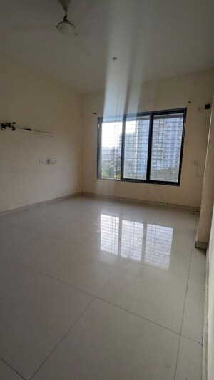 Room in 1 BHK Apartment at Sanghvi Chandan Pride, Ghatkopar East – for Rent