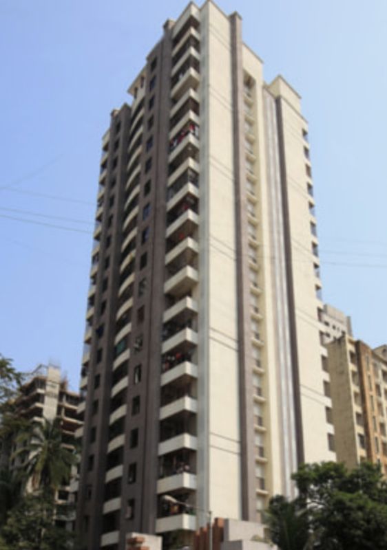 2 BHK + Store Room 1000 Sq.Ft. Apartment in Royal Crystal Wing B