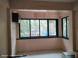 Bedroom in 1 RK Apartment at Mulund West – for Rent