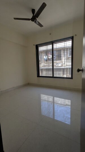 Room in 2 BHK Apartment at Indrani CHS, Ghatkopar East – for Rent