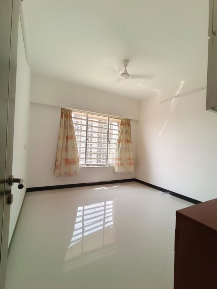 Kitchen, soham-tropical-lagoon 3 Bedroom 1165 Sq.Ft. Apartment In Ghodbunder Road Thane 10262578