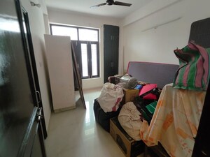 Living Room in 2 BHK Independent House at Sector 50 – for Rent