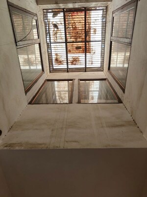 Balcony in 2 BHK Independent House at Sector 50 – for Rent