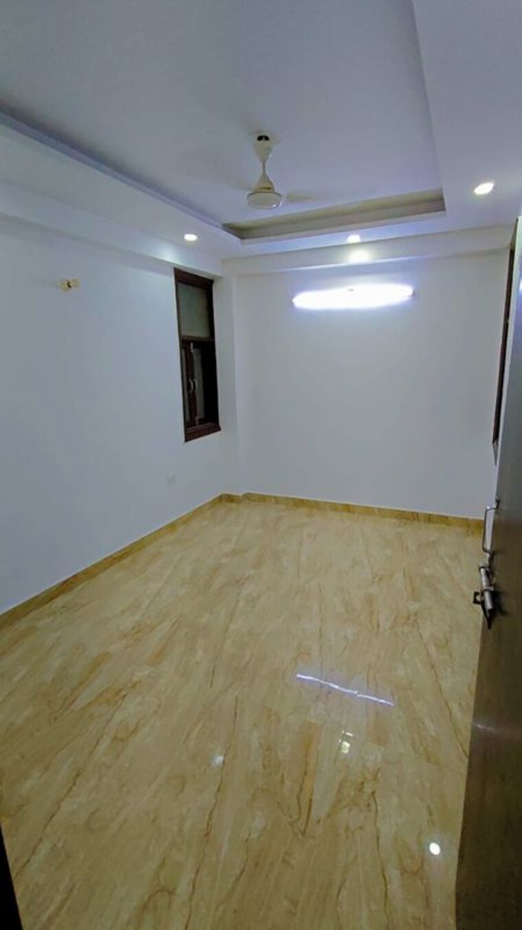 Room, mehrauli 3 Bedroom 1500 Sq.Ft. Builder Floor In Mehrauli Delhi 10262574