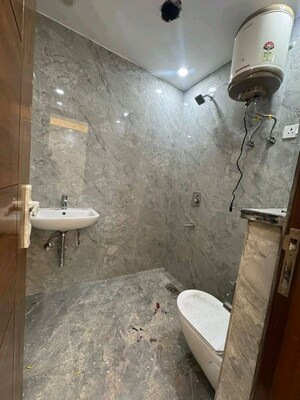 Bathroom in 1 BHK Apartment at Chattarpur – for Rent