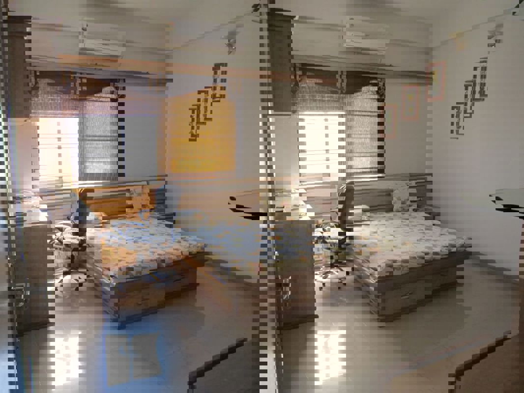 1 Rk  + Study Room,Extra Room 600 Sq.Ft. Apartment in Satguru Heights