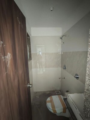 Bathroom in 1 BHK Apartment at Sushanku Avenue 36, Goregaon West – for Rent