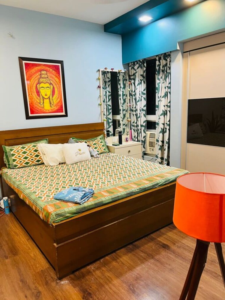 Bedroom, courtyard-by-narang-realty-and-the-wadhwa-group 2 Bedroom 1000 Sq.Ft. Apartment In Pokhran Road No Two Thane 10262595