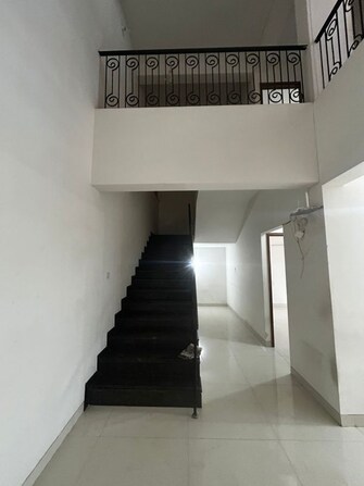 3 BHK + Pooja Room,Servant Room 1300 Sq.Ft. Penthouse in Atul Western Hills TownHouses