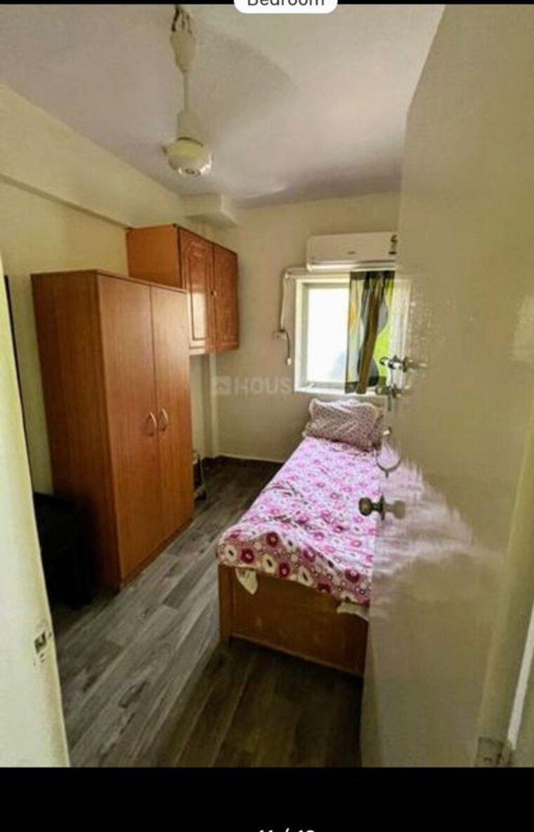Bedroom, santacruz east 1.5 Bedroom 450 Sq.Ft. Apartment In Santacruz East Mumbai 10262626