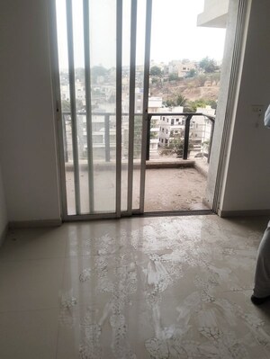 Room in 3 BHK Apartment at Raviraj Camellia Glimpse, Wanowrie – for Rent