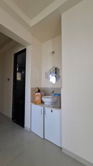 Room in 2 BHK Apartment at Pharande Puneville, Punawale – for Rent