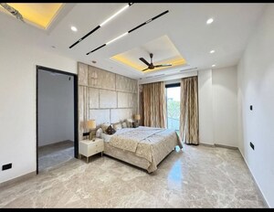 Bedroom in 4 BHK Builder Floor at Ireo City Plots, Sector 60 – for Sale