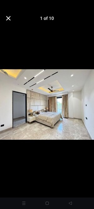 Bedroom in 4 BHK Builder Floor at Ireo City Plots, Sector 60 – for Sale