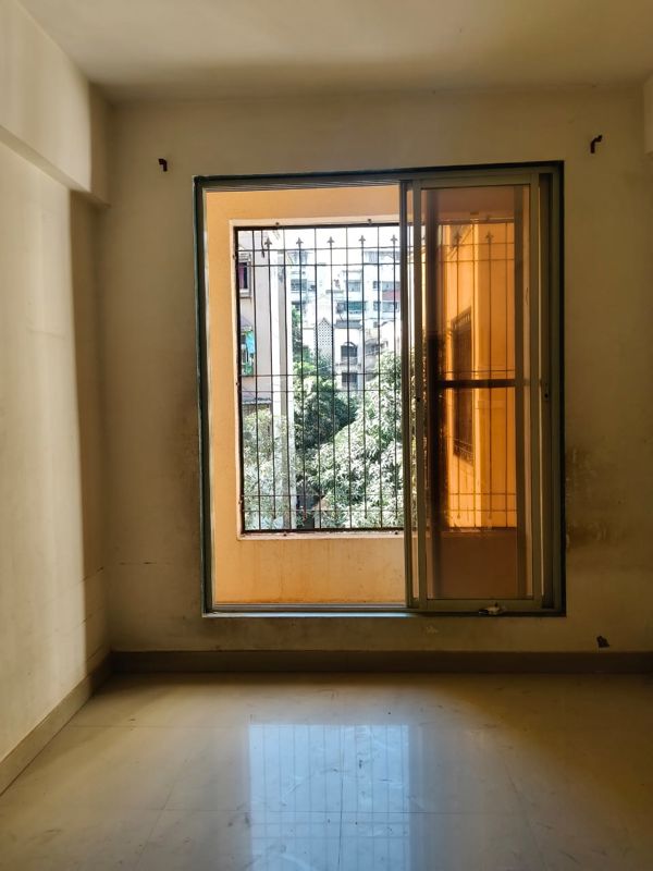 3 BHK + Pooja Room,Servant Room,Study Room,Extra Room,Basement,Store Room Apartment For Sale in Lokhandwala Octacrest