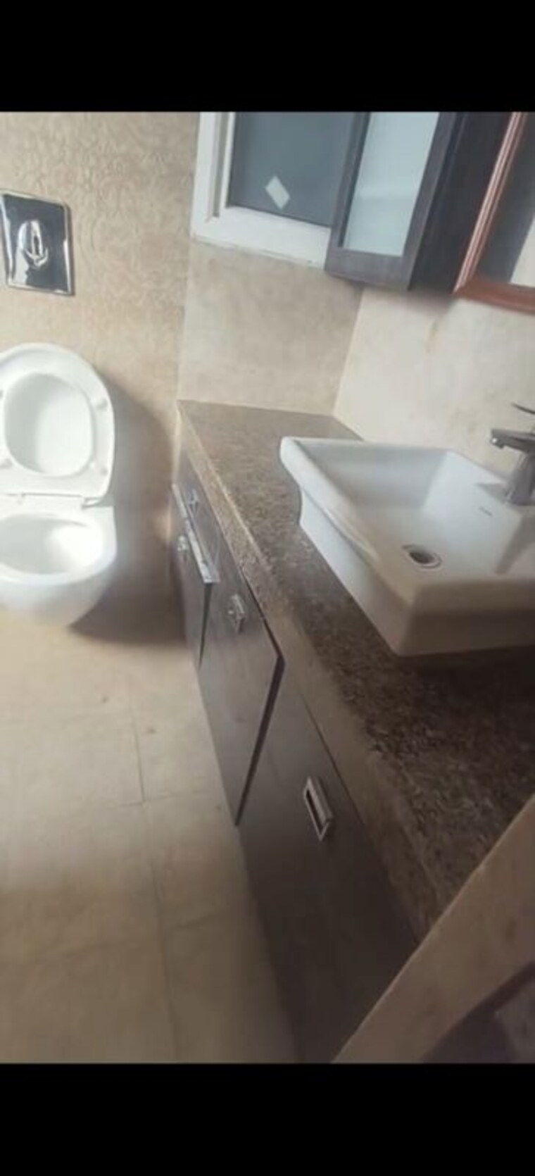 Bathroom, shalimar-oneworld-vista 3.5 Bedroom 1830 Sq.Ft. Apartment In Gomti Nagar Lucknow 10262655