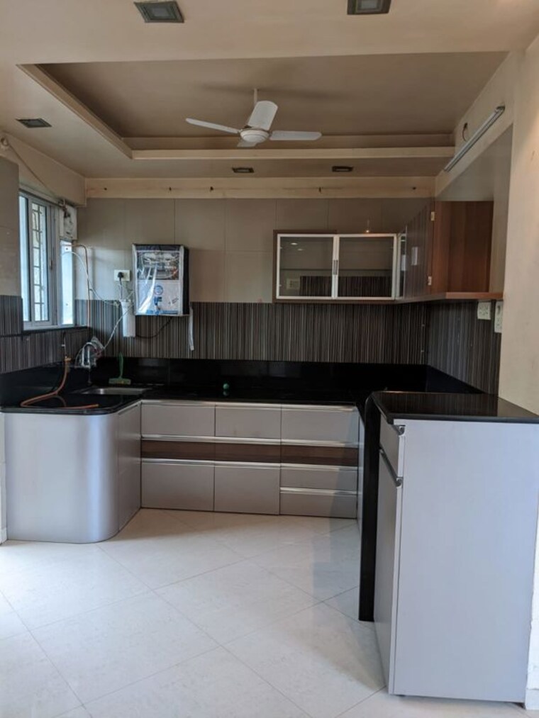 Kitchen, rama-capriccio-phase-i 4 Bedroom 1800 Sq.Ft. Penthouse In Wakad Pune 10262618