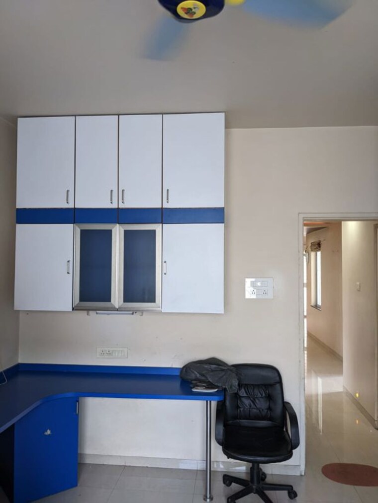 Kitchen, rama-capriccio-phase-i 4 Bedroom 1800 Sq.Ft. Penthouse In Wakad Pune 10262618