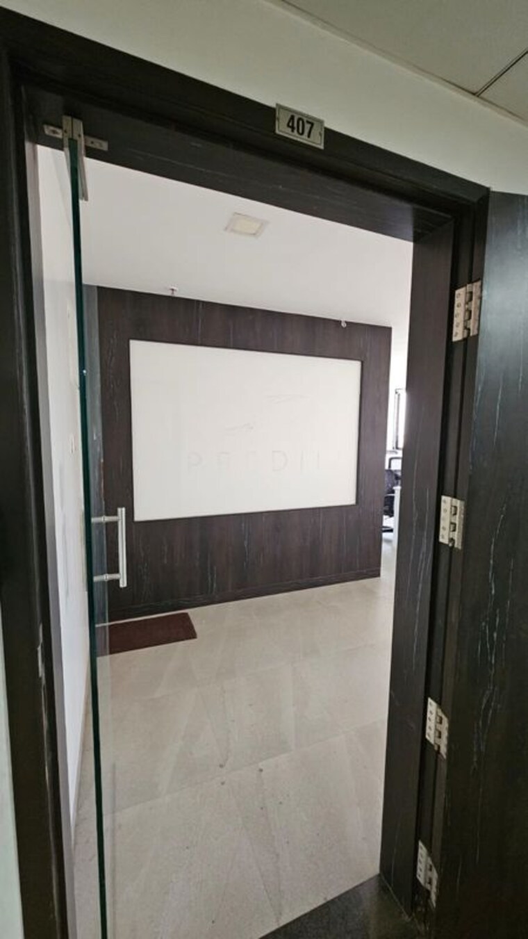 Kitchen, deron-heights Commercial Office Space 1000 Sq.Ft. In Pashan Pune 10262660