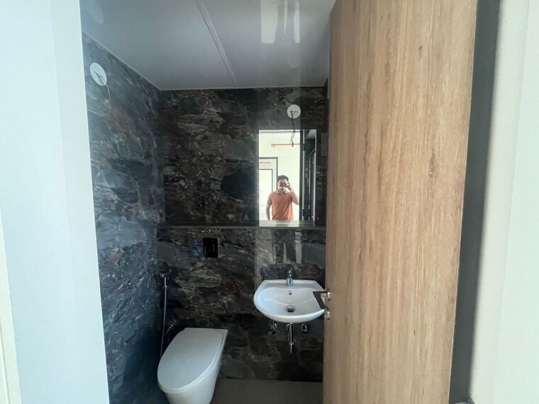 Bathroom, dosti-eastern-bay 3 Bedroom 1082 Sq.Ft. Apartment In Wadala Mumbai 10262670
