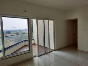 Room in 2 BHK Apartment at Avon Vista, Balewadi – for Rent