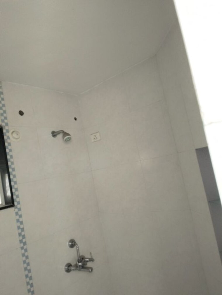 Room, siddhivinayak-sunshree-emerald Commercial Shop 650 Sq.Ft. In Kondhwa Pune 10262672