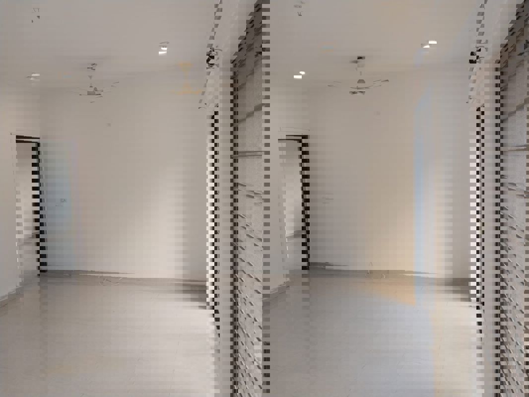 3.5 BHK + Servant Room 1500 Sq.Ft. Apartment in Goel Ganga Utopia