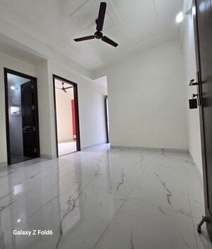 Bathroom in 1 BHK Apartment at Chattarpur – for Rent