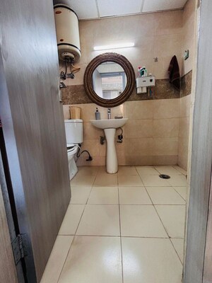 Bathroom in 2.5 BHK Apartment at Supertech Ecociti, Sector 137 – for Rent