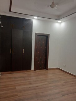 3 BHK Apartment For Rent in Arun Vihar Sector 37