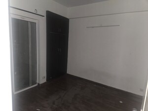 2 BHK Apartment For Sale in Paras Tierea, Sector 137