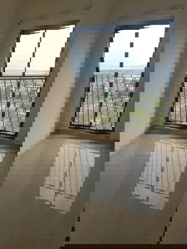 2 BHK 570 Sq.Ft. Apartment in Sunteck Maxxworld