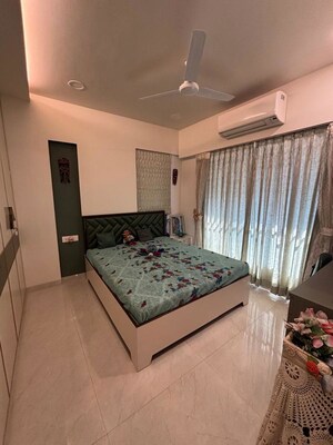 3 BHK Apartment For Sale in CCI Chambers, Churchgate