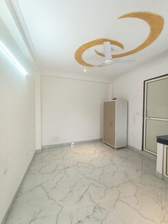 1 RkApartment For Rent in Saket