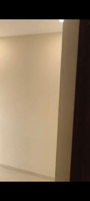 Room in 2 BHK Apartment at Raghav Paradise, Borivali East – for Rent